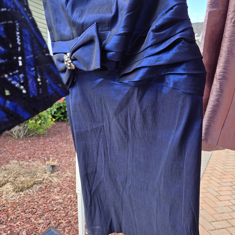 Forever 21 Midnight Blue Pencil Skirt with Bow Accent